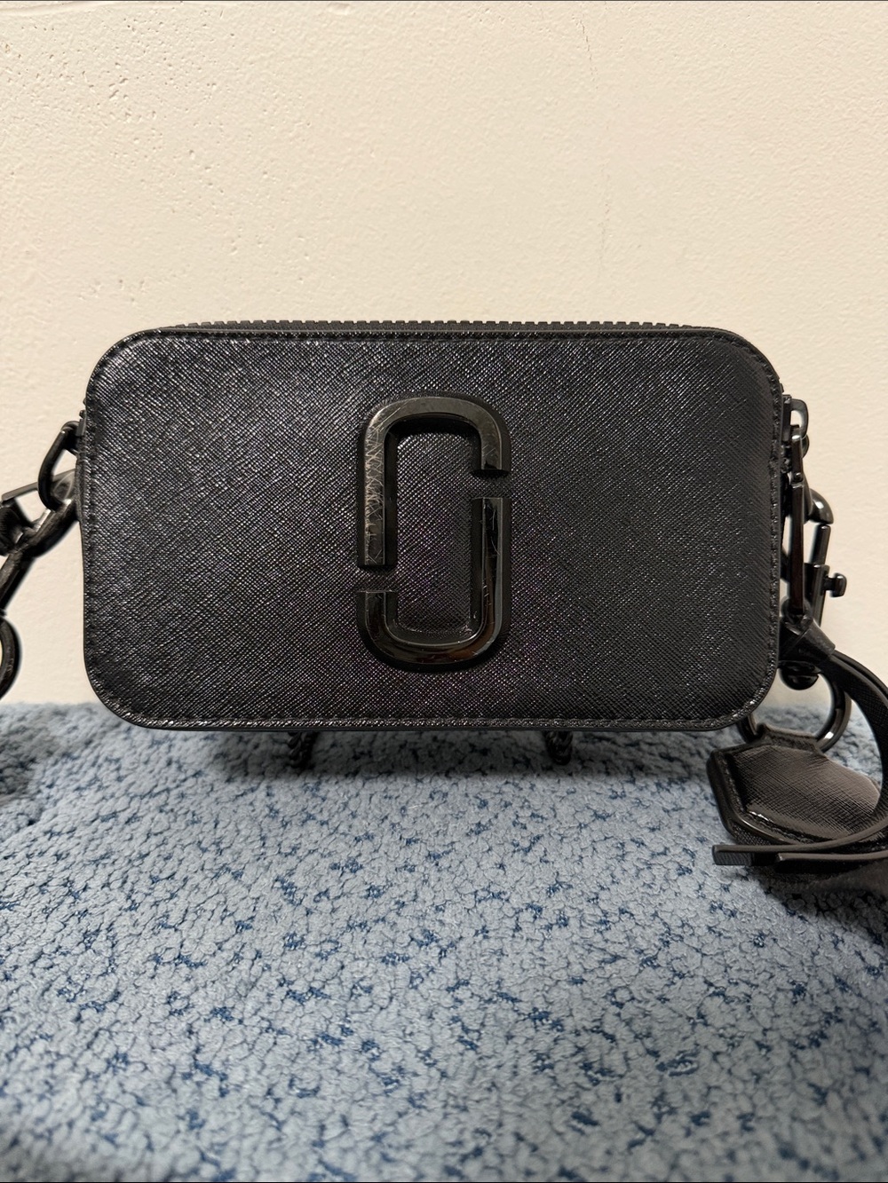 Marc Jacobs Black Saffiano Crossbody Camera Bag with Logo Hardware